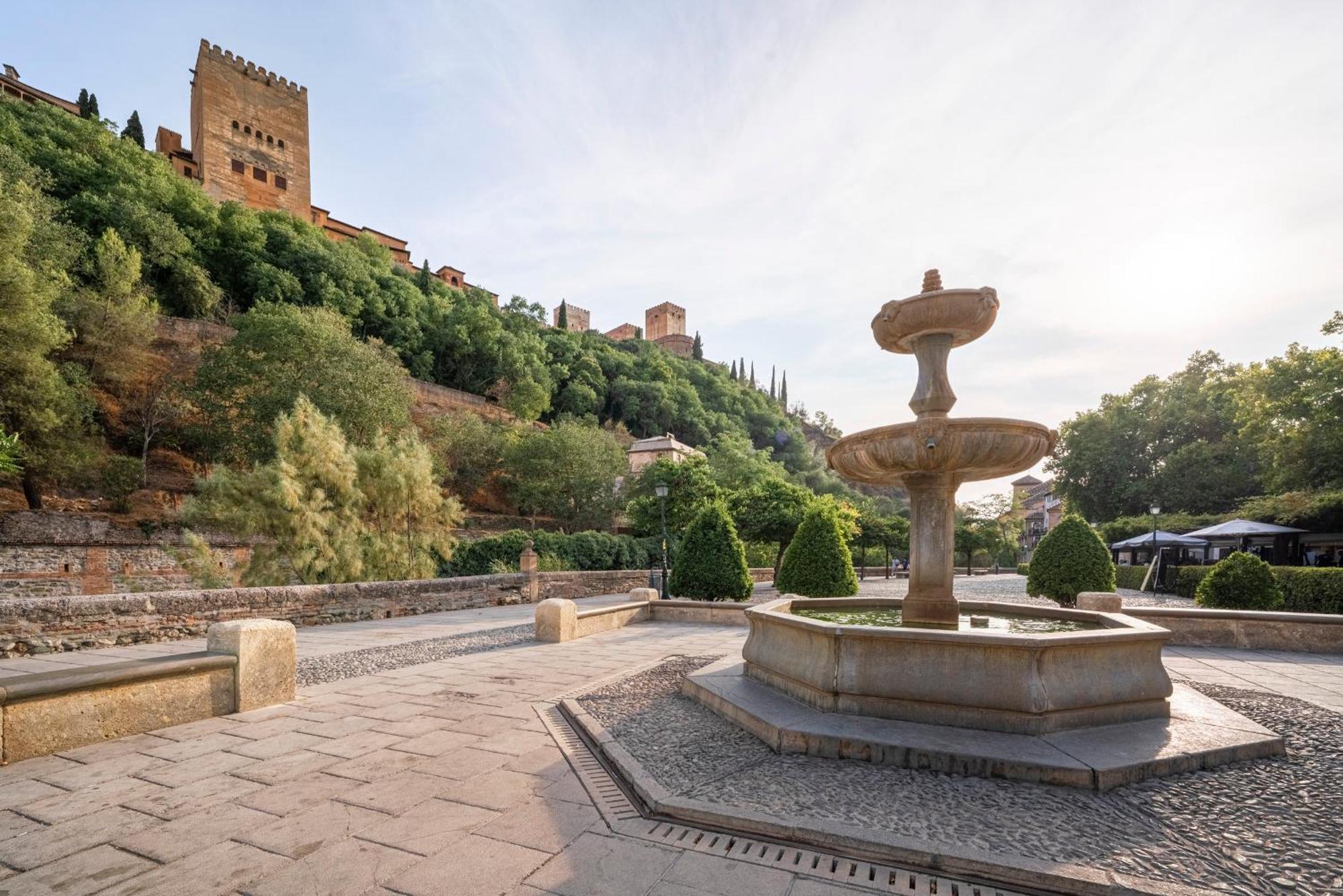 Апартаменти El Rincon Nazari - Vistas A La Alhambra Y Terraza Гранада Екстер'єр фото